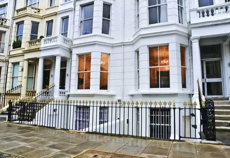 Saint James Backpackers London Exterior photo