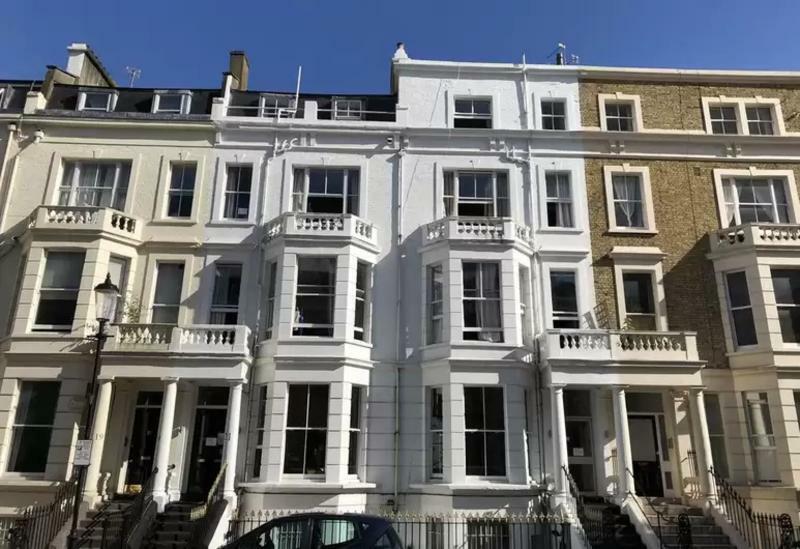 Saint James Backpackers London Exterior photo